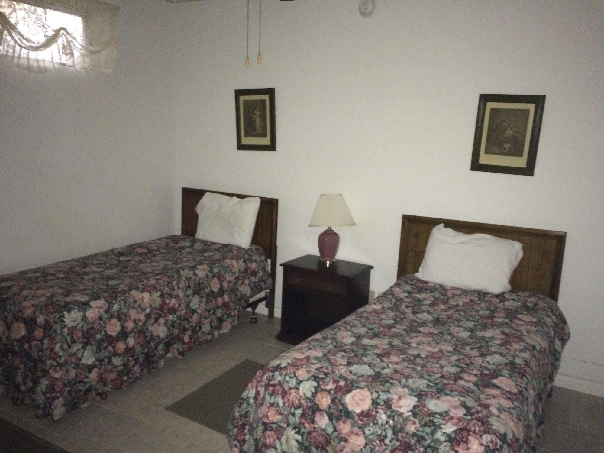 Mill House Lodge フラット・ロック エクステリア 写真